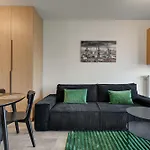 Hotel apartamentowy żurawie - Food Hall&stocznia By Downtown 3*