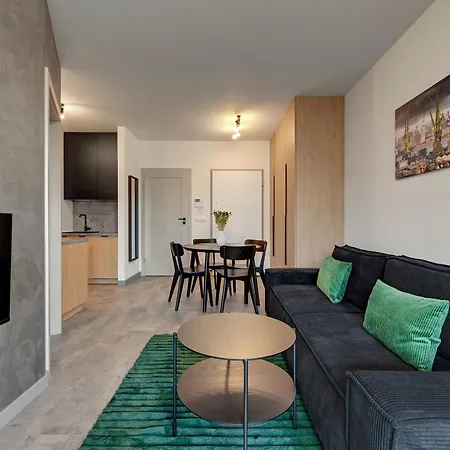 Zurawie - Food Hall & Stocznia By Downtown