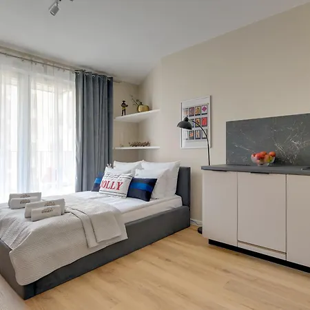 Zurawie - Food Hall & Stocznia By Downtown