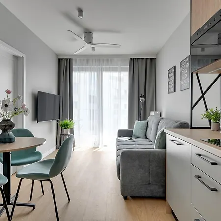 Zurawie - Food Hall & Stocznia By Downtown *