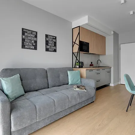 żurawie - Food Hall&stocznia By Downtown Hotel apartamentowy