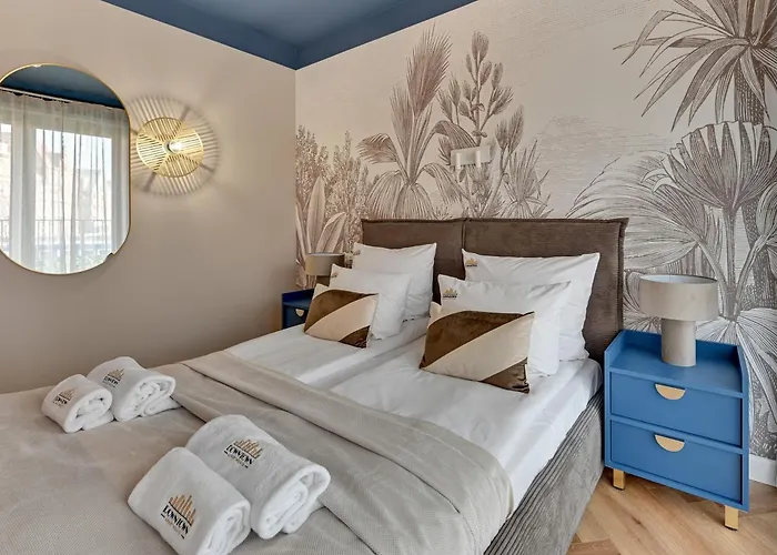 Hotel apartamentowy żurawie - Food Hall&stocznia By Downtown