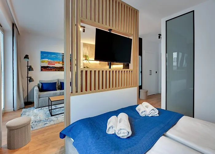 Hotel apartamentowy żurawie - Food Hall&stocznia By Downtown