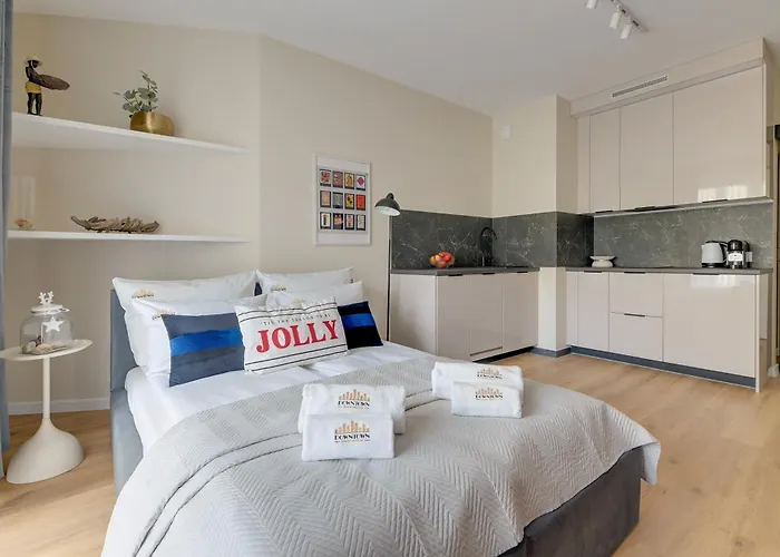 Zurawie - Food Hall & Stocznia By Downtown Lejlighedshotel 4*